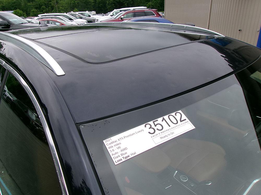 used 2021 Cadillac XT5 car, priced at $23,700