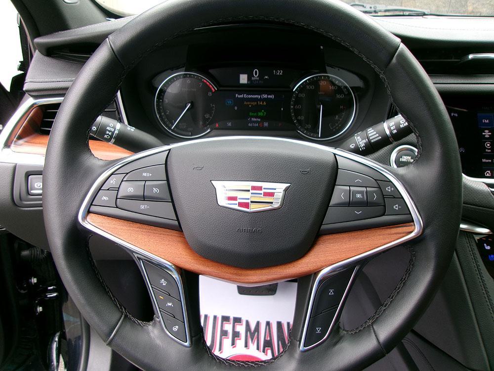 used 2021 Cadillac XT5 car, priced at $23,700