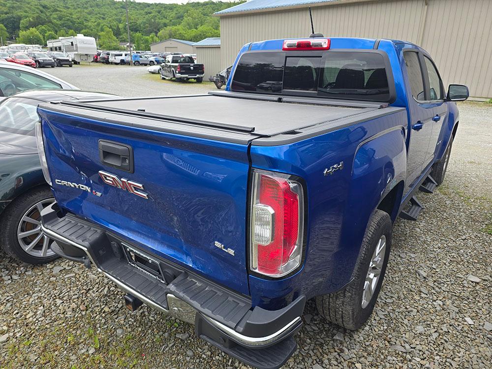used 2019 GMC Canyon car