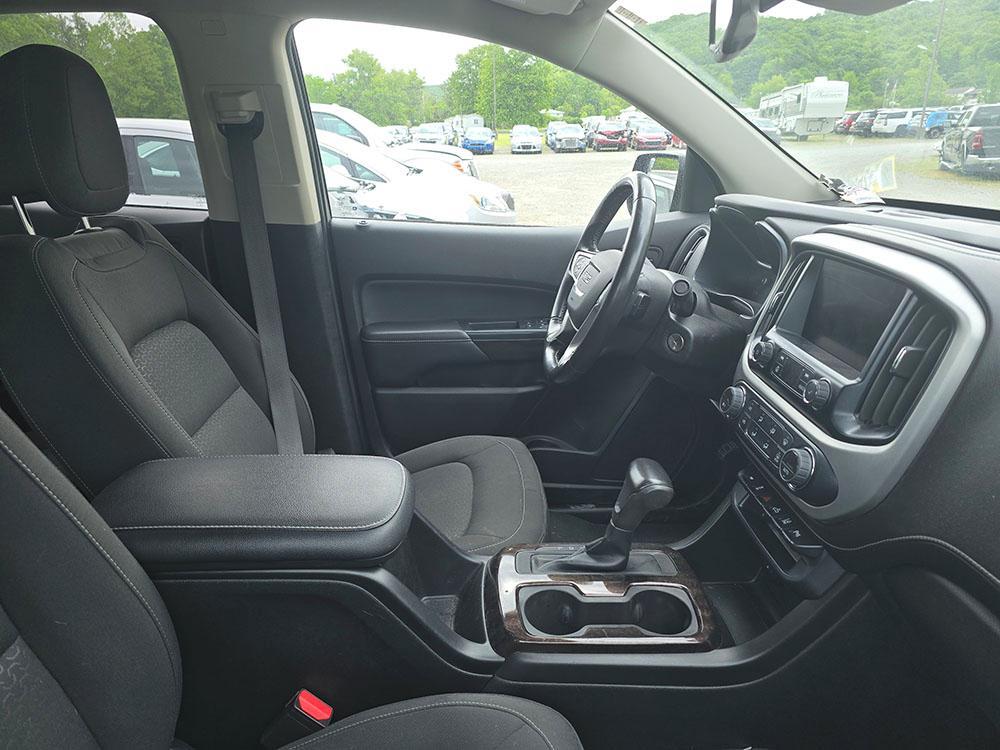 used 2019 GMC Canyon car
