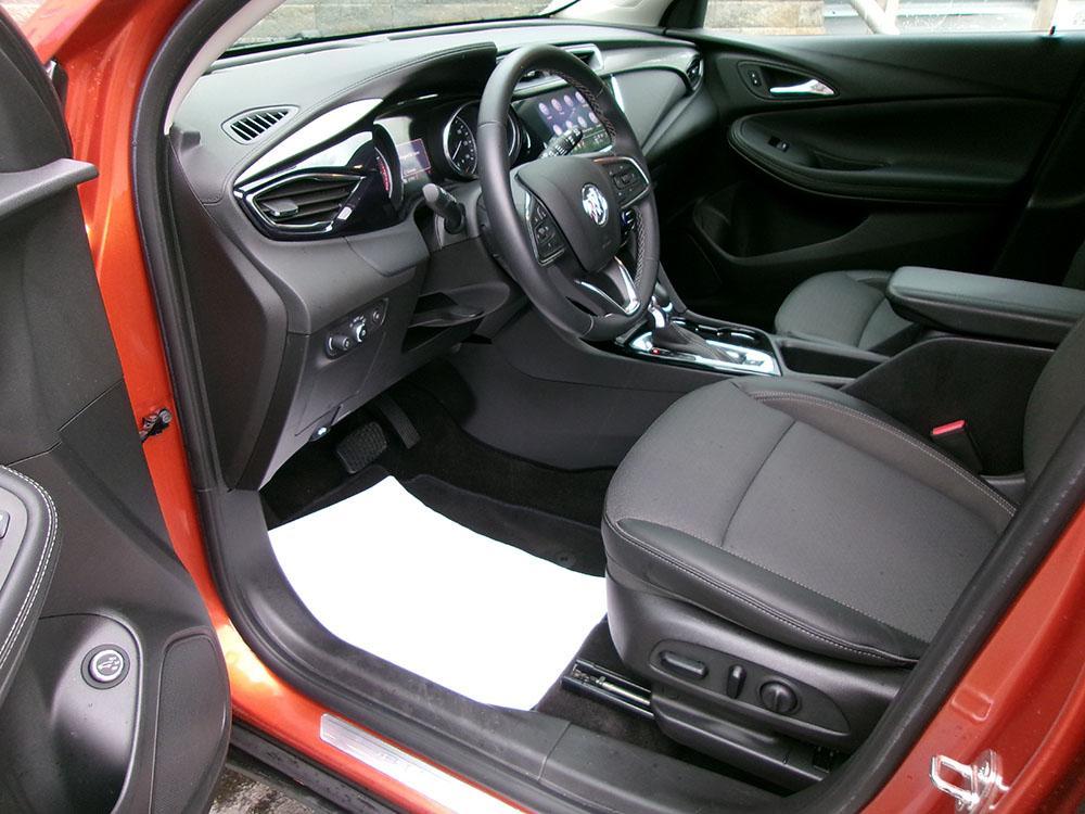 used 2023 Buick Encore GX car, priced at $10,900