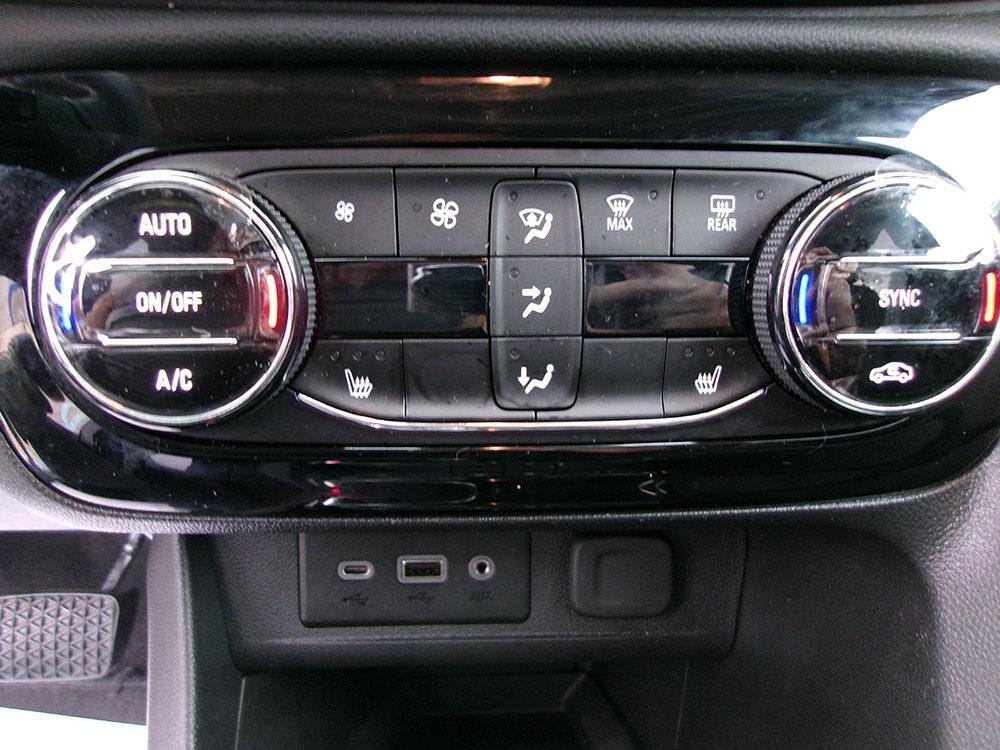 used 2023 Buick Encore GX car, priced at $10,900
