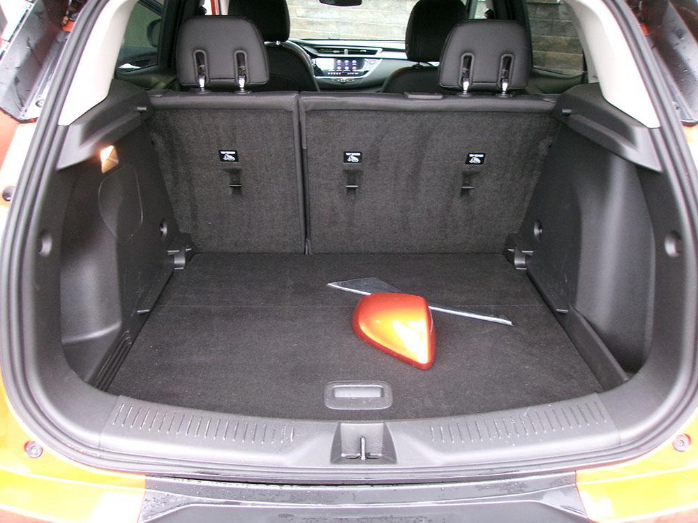 used 2023 Buick Encore GX car, priced at $10,900