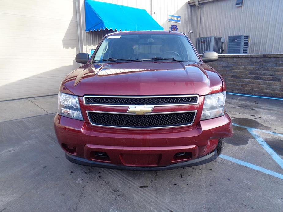 used 2008 Chevrolet Suburban car, priced at $7,100