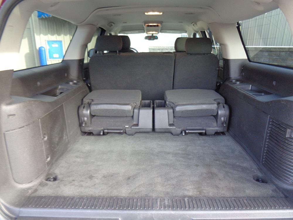 used 2008 Chevrolet Suburban car, priced at $7,600