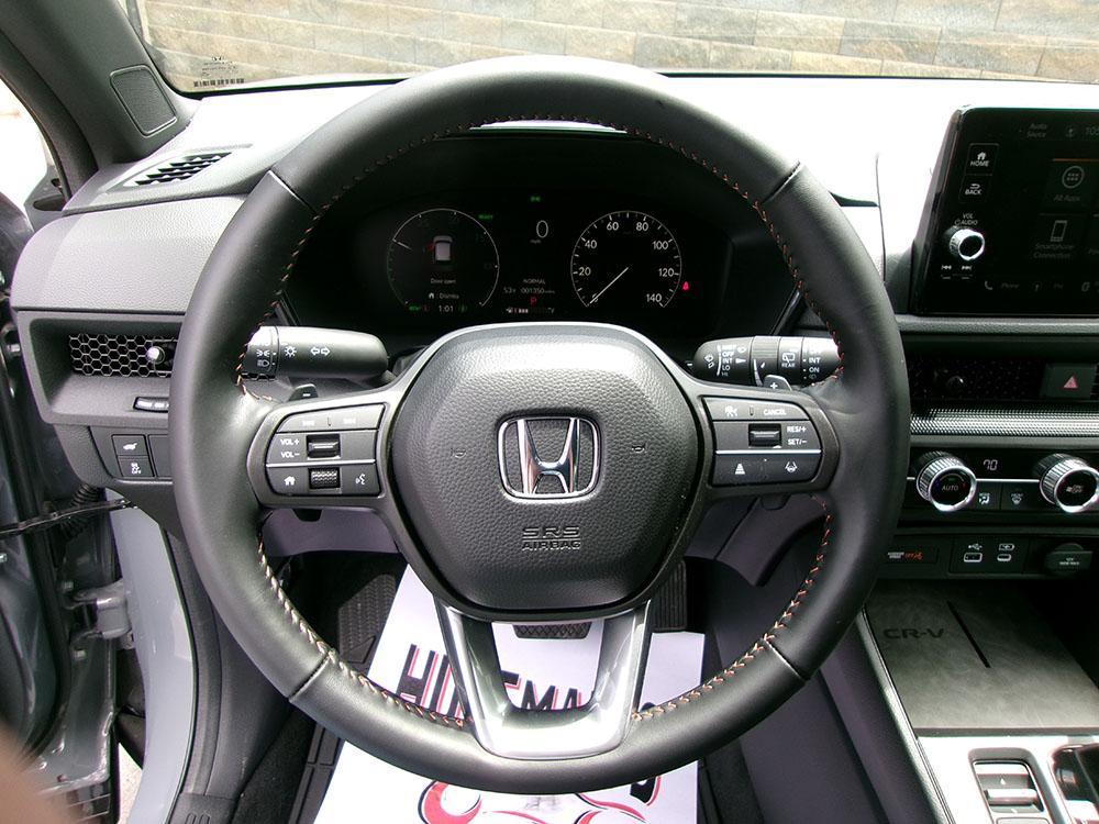 used 2025 Honda CR-V Hybrid car, priced at $34,700