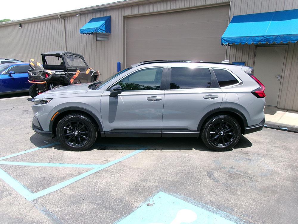 used 2025 Honda CR-V Hybrid car, priced at $34,700