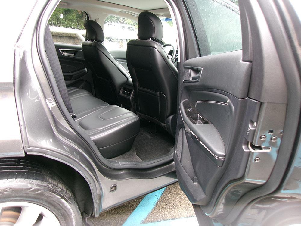 used 2019 Ford Edge car, priced at $11,000
