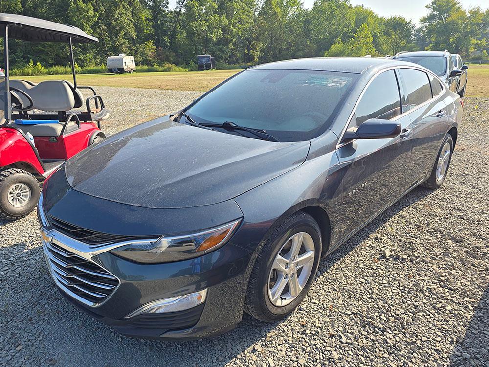 used 2020 Chevrolet Malibu car, priced at $10,000