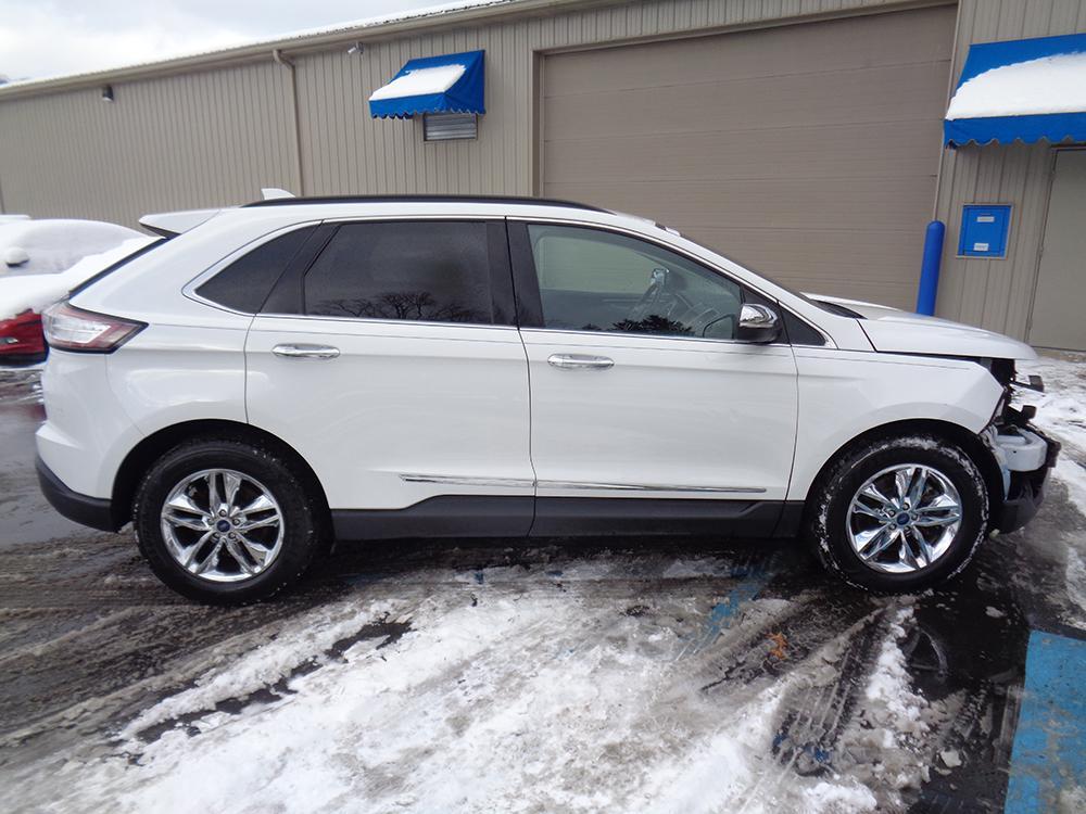 used 2015 Ford Edge car, priced at $8,400