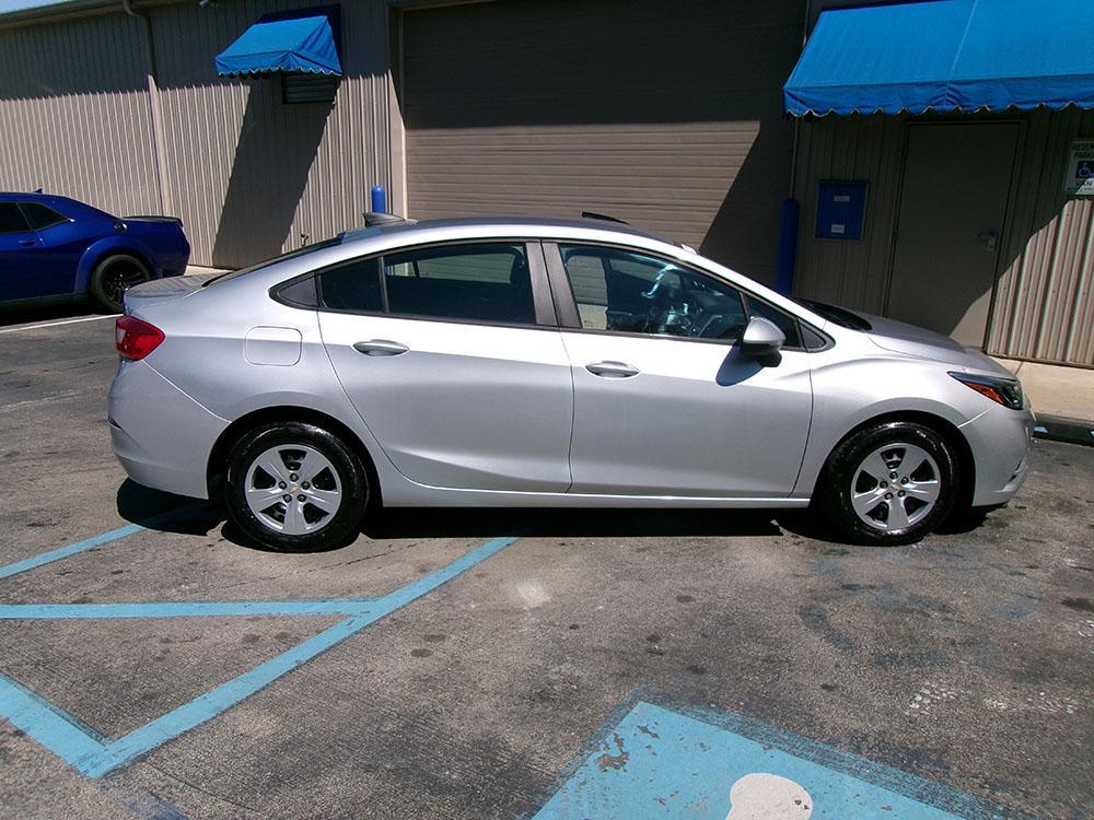 used 2017 Chevrolet Cruze car, priced at $10,500
