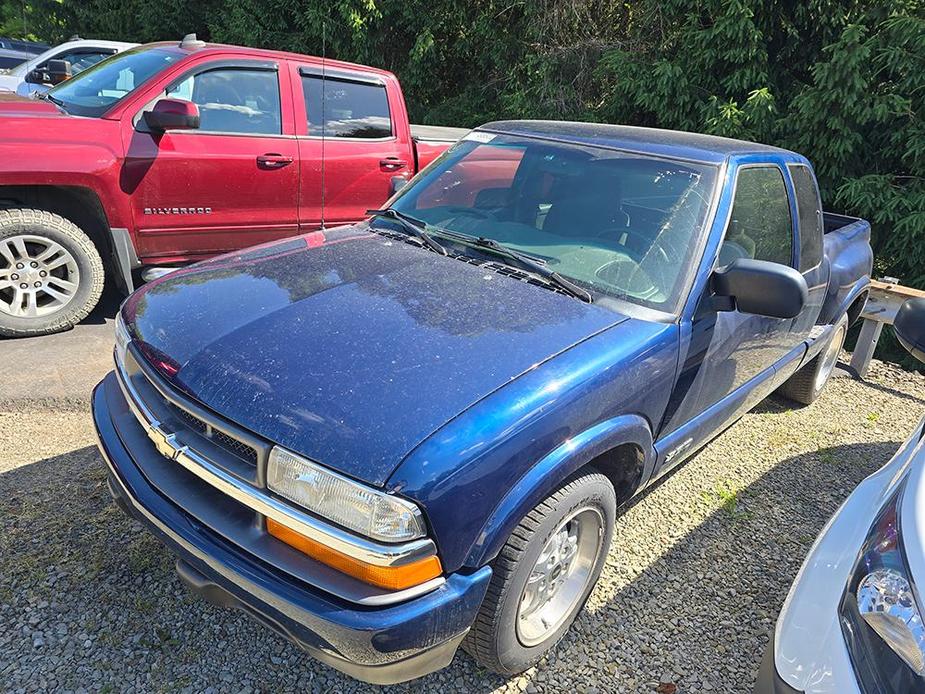 used 2002 Chevrolet S-10 car, priced at $8,700