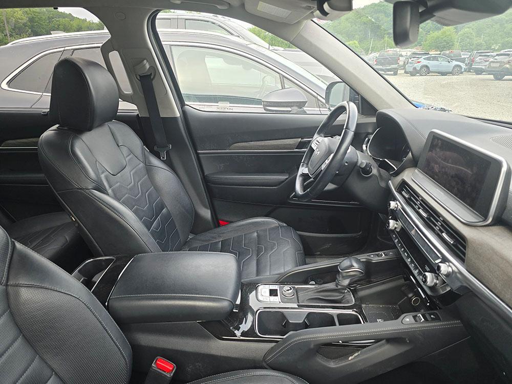 used 2022 Kia Telluride car, priced at $31,000
