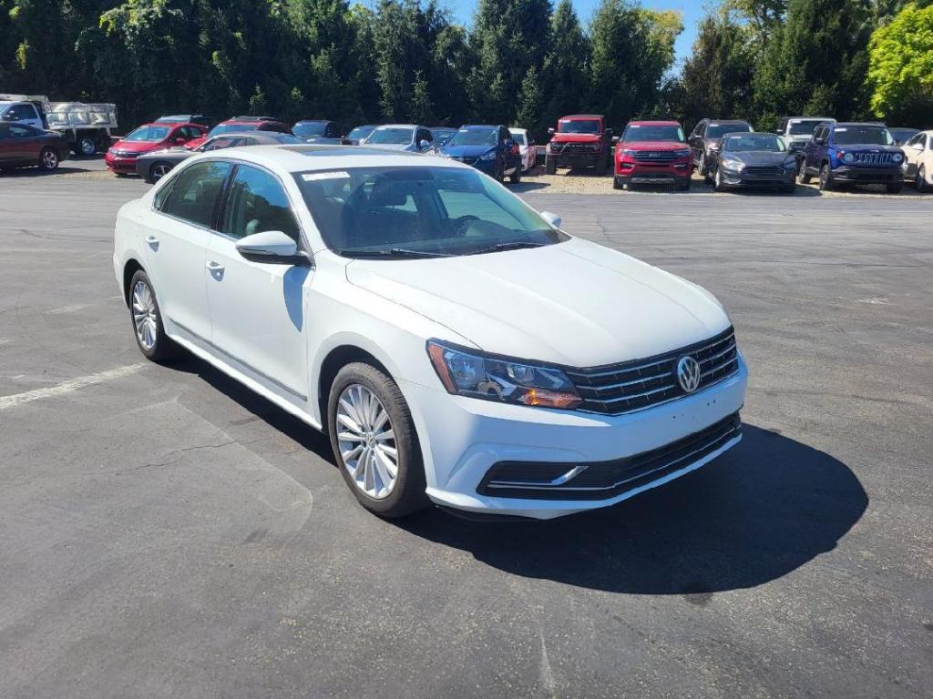 used 2016 Volkswagen Passat car