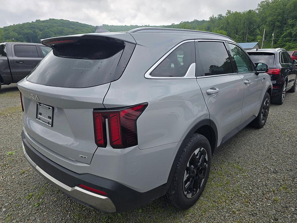 used 2024 Kia Sorento car
