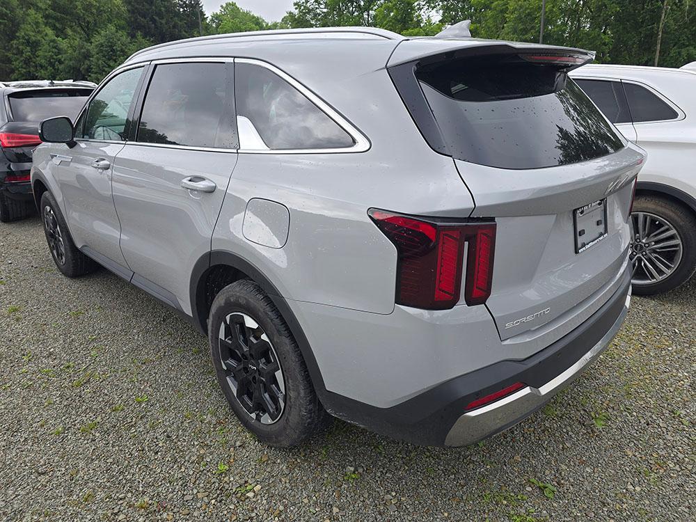 used 2024 Kia Sorento car
