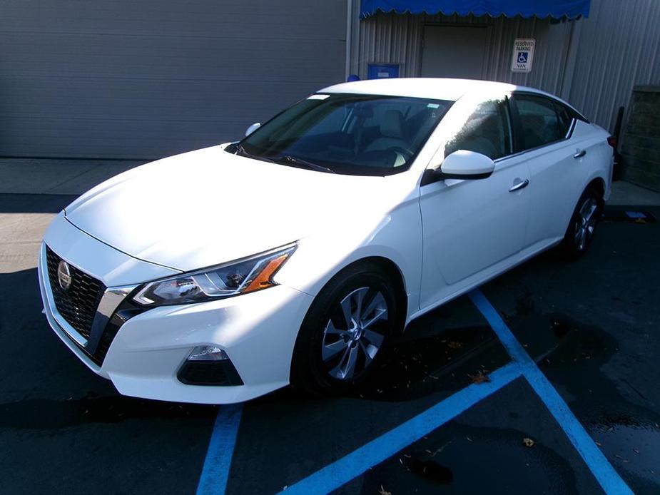 used 2020 Nissan Altima car, priced at $11,500