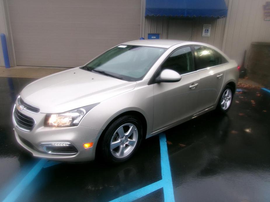 used 2016 Chevrolet Cruze Limited car, priced at $10,900