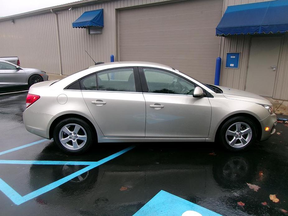 used 2016 Chevrolet Cruze Limited car, priced at $10,900