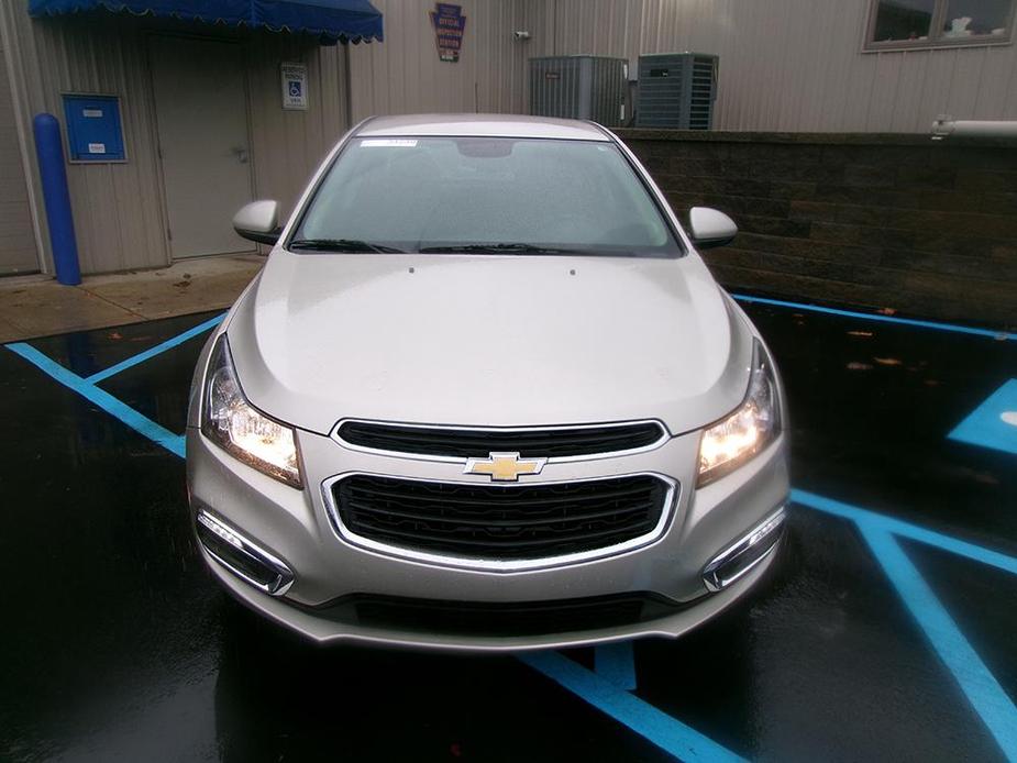 used 2016 Chevrolet Cruze Limited car, priced at $10,900