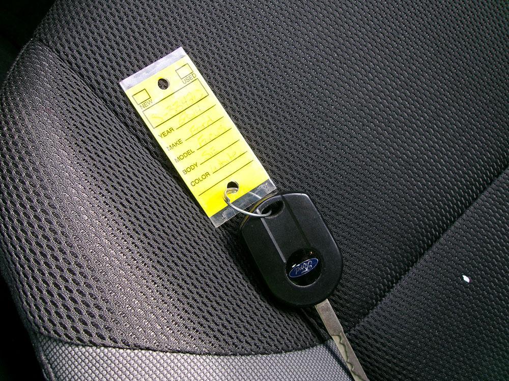 used 2014 Ford Focus car, priced at $5,900