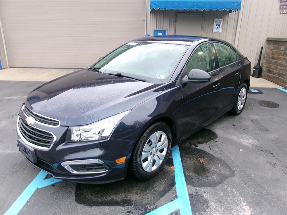 used 2015 Chevrolet Cruze car, priced at $8,000