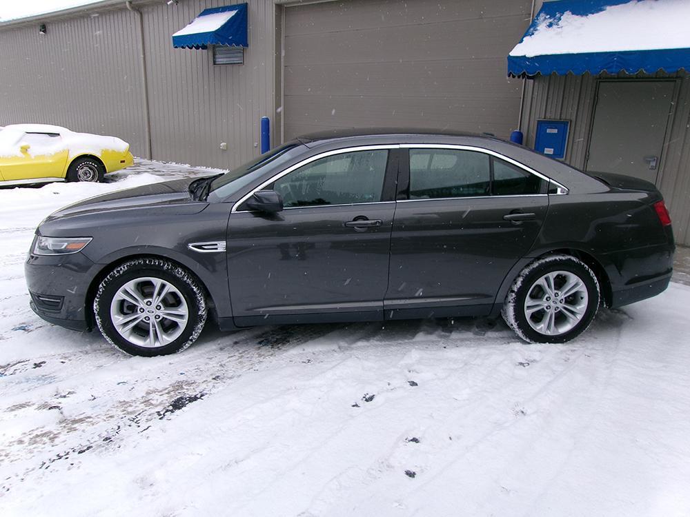 used 2015 Ford Taurus car, priced at $12,700