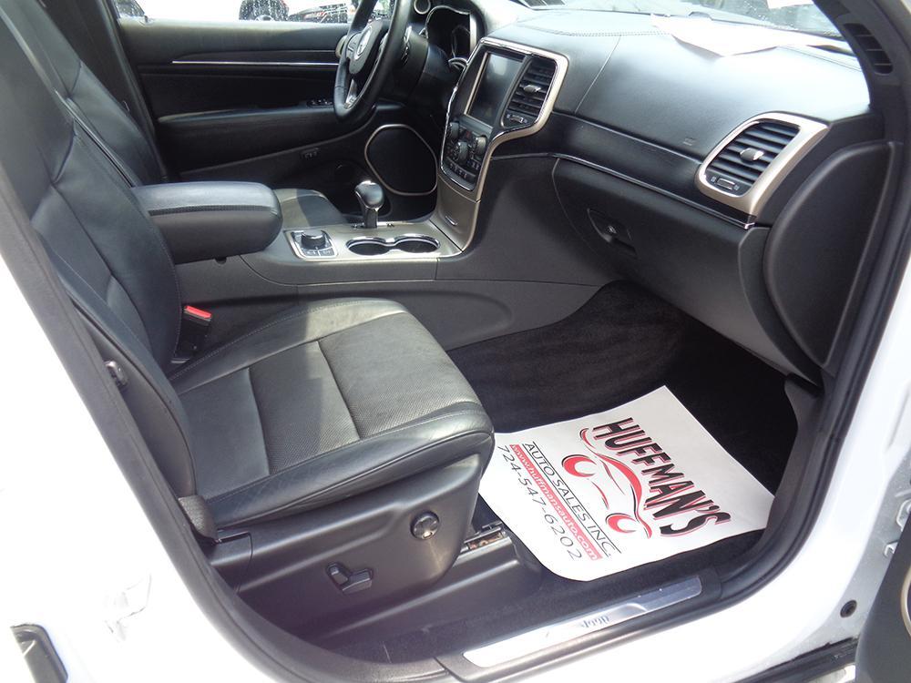 used 2014 Jeep Grand Cherokee car, priced at $15,900