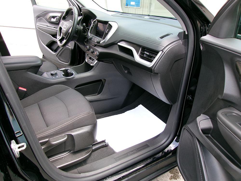 used 2022 GMC Terrain car, priced at $19,900