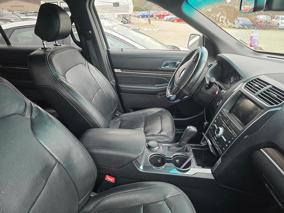 used 2016 Ford Explorer car