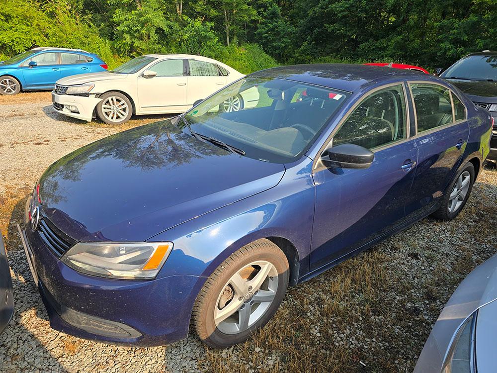 used 2014 Volkswagen Jetta car, priced at $10,000