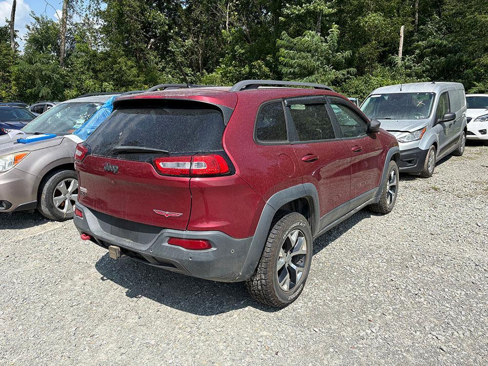 used 2015 Jeep Cherokee car