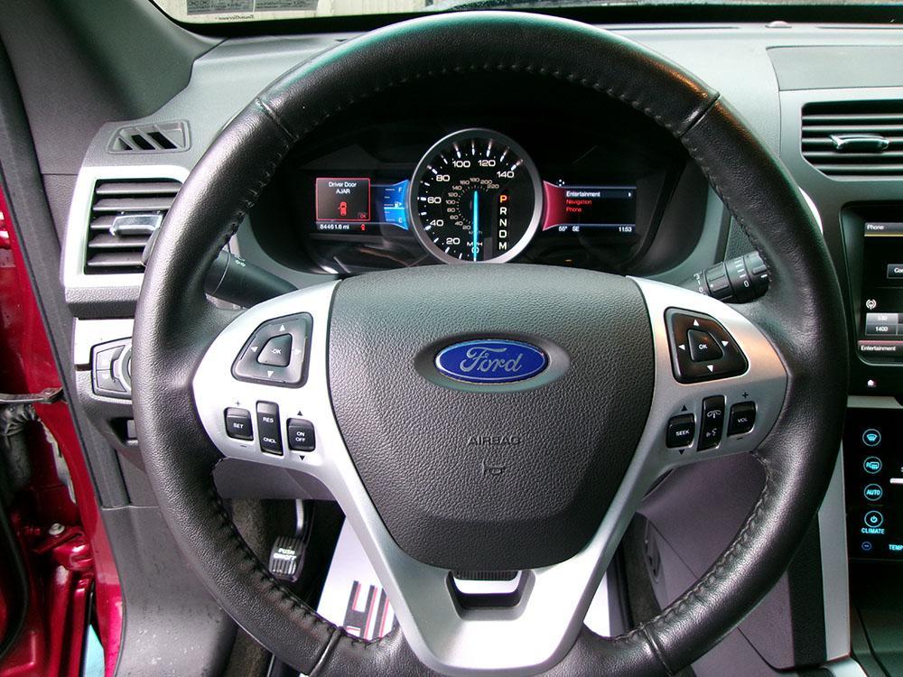 used 2015 Ford Explorer car, priced at $14,000