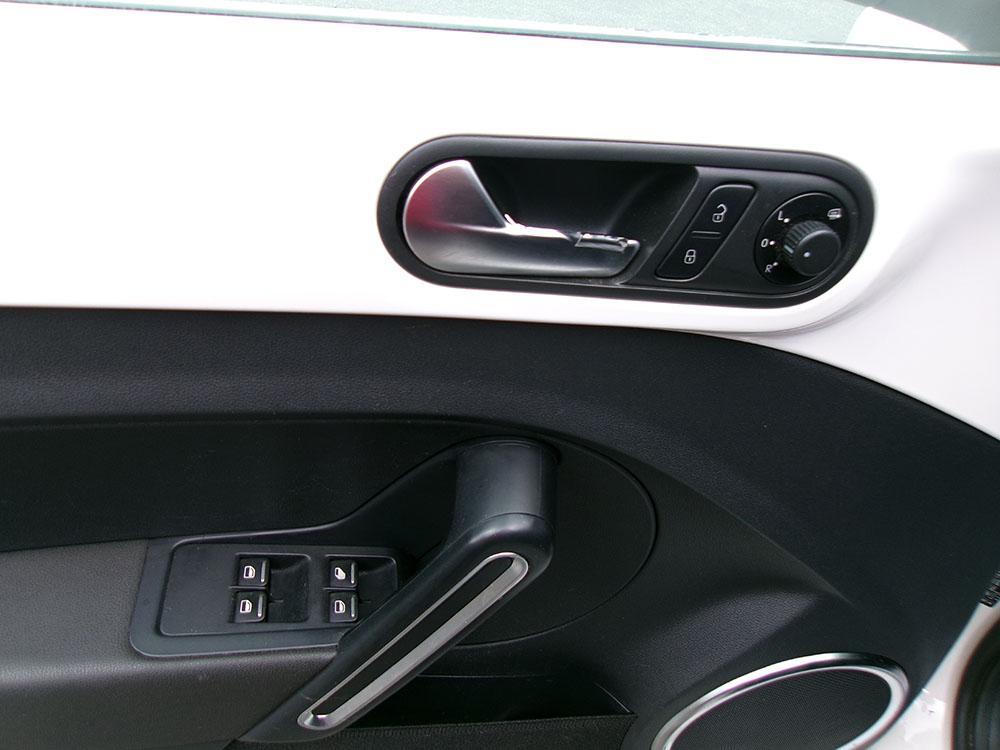 used 2014 Volkswagen Beetle car