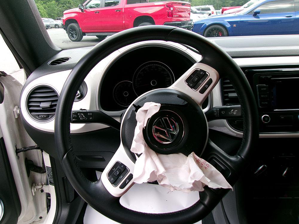 used 2014 Volkswagen Beetle car