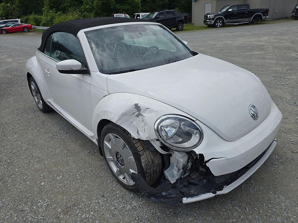 used 2014 Volkswagen Beetle car