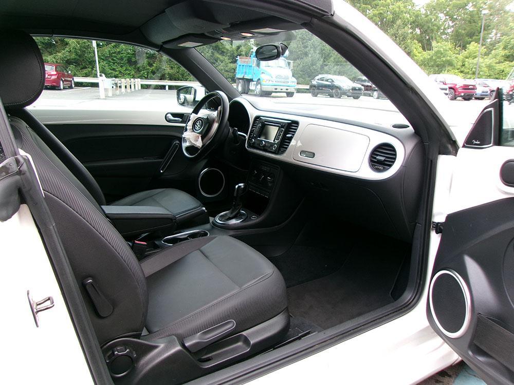used 2014 Volkswagen Beetle car