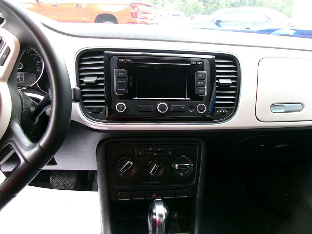 used 2014 Volkswagen Beetle car