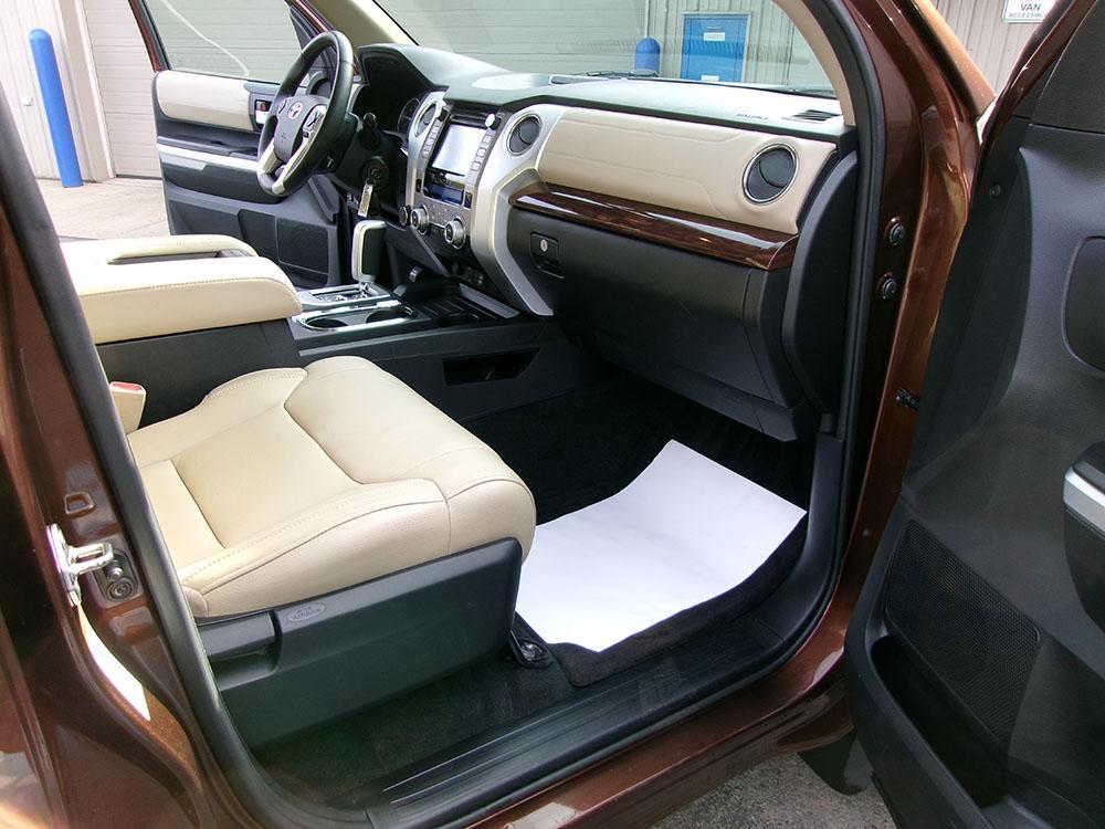 used 2014 Toyota Tundra car, priced at $19,900