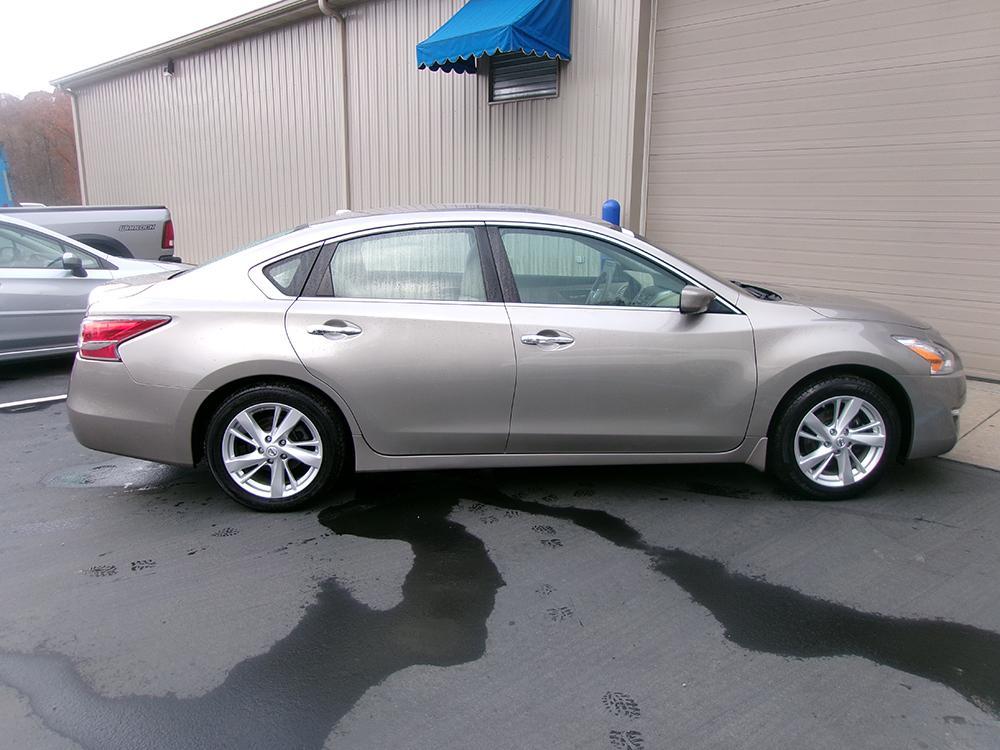 used 2014 Nissan Altima car, priced at $7,700