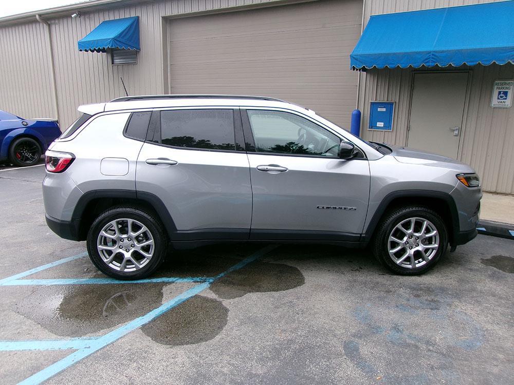 used 2022 Jeep Compass car, priced at $16,700