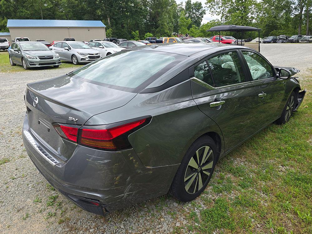 used 2022 Nissan Altima car, priced at $6,700