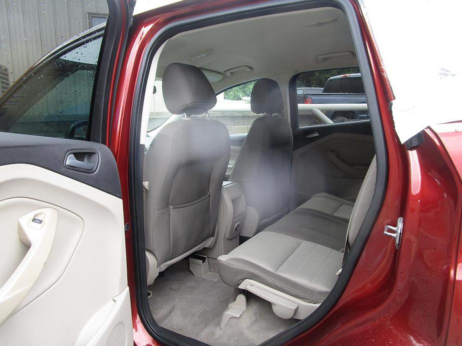 used 2014 Ford Escape car, priced at $4,200