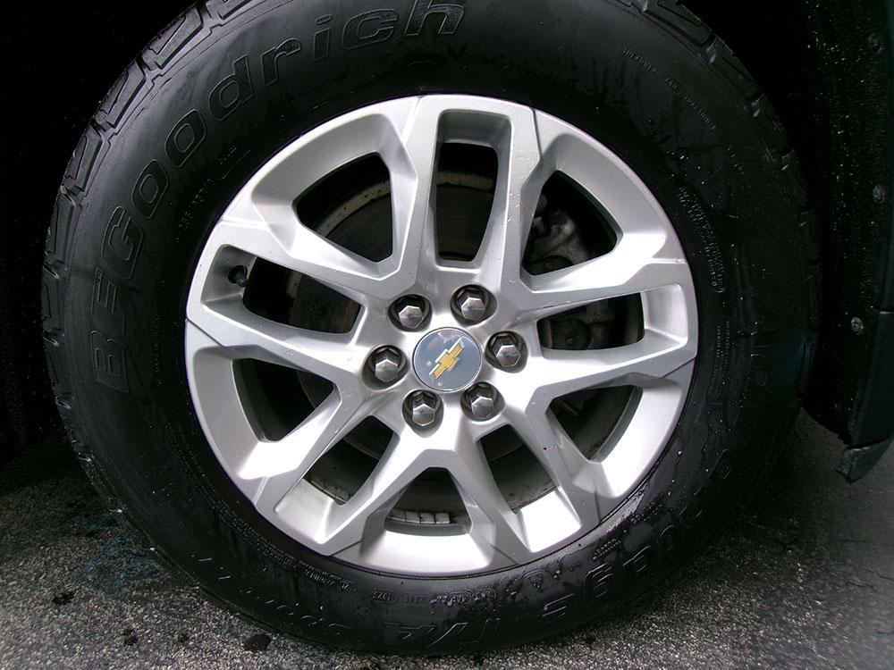 used 2020 Chevrolet Traverse car, priced at $12,500
