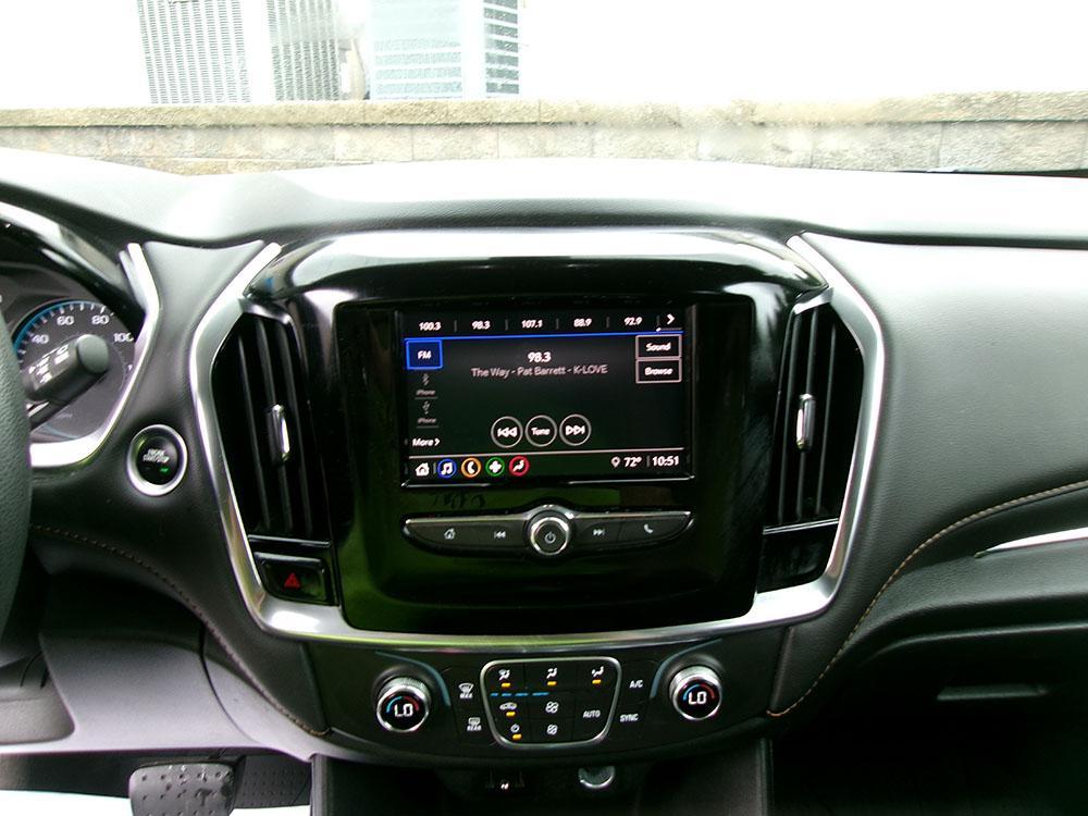 used 2020 Chevrolet Traverse car, priced at $12,500