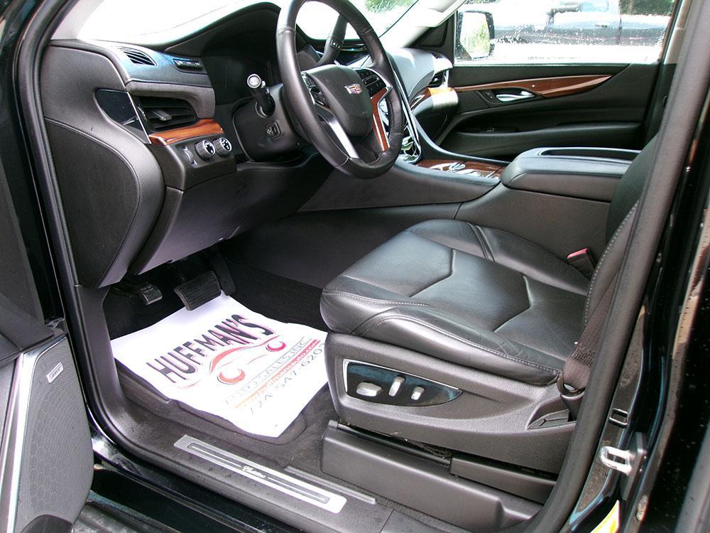 used 2015 Cadillac Escalade car, priced at $22,900