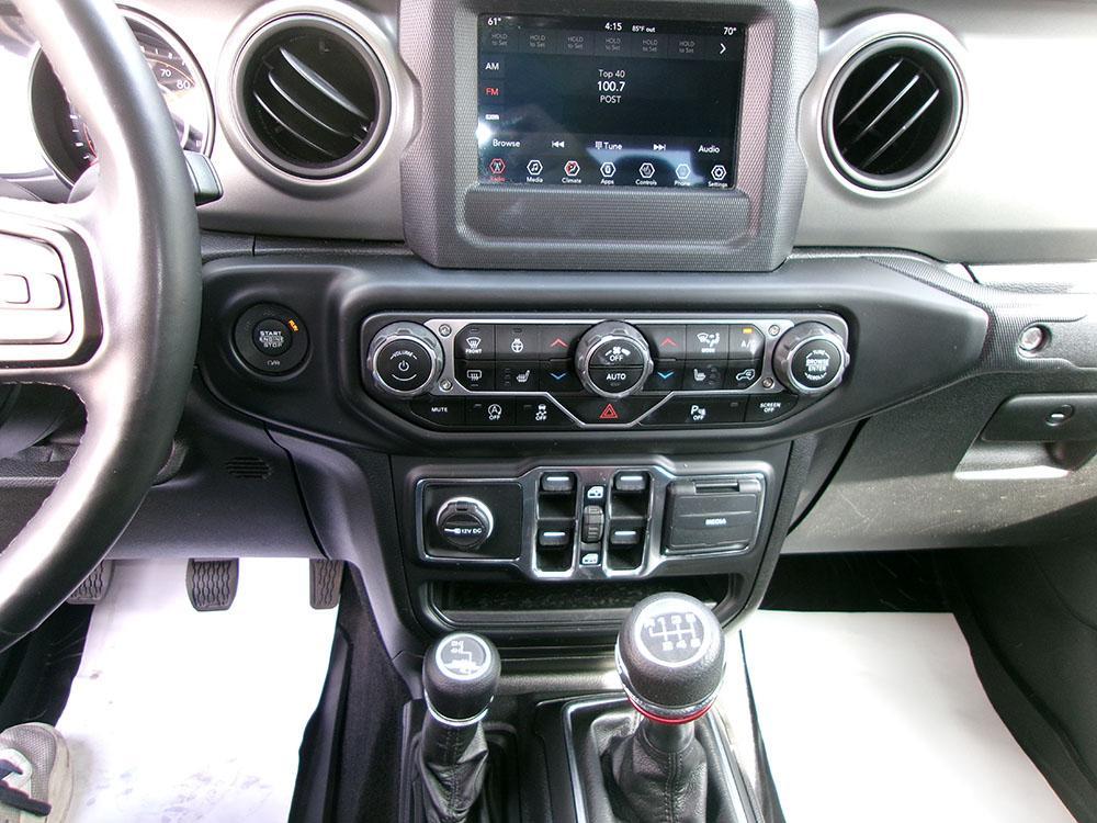 used 2021 Jeep Gladiator car