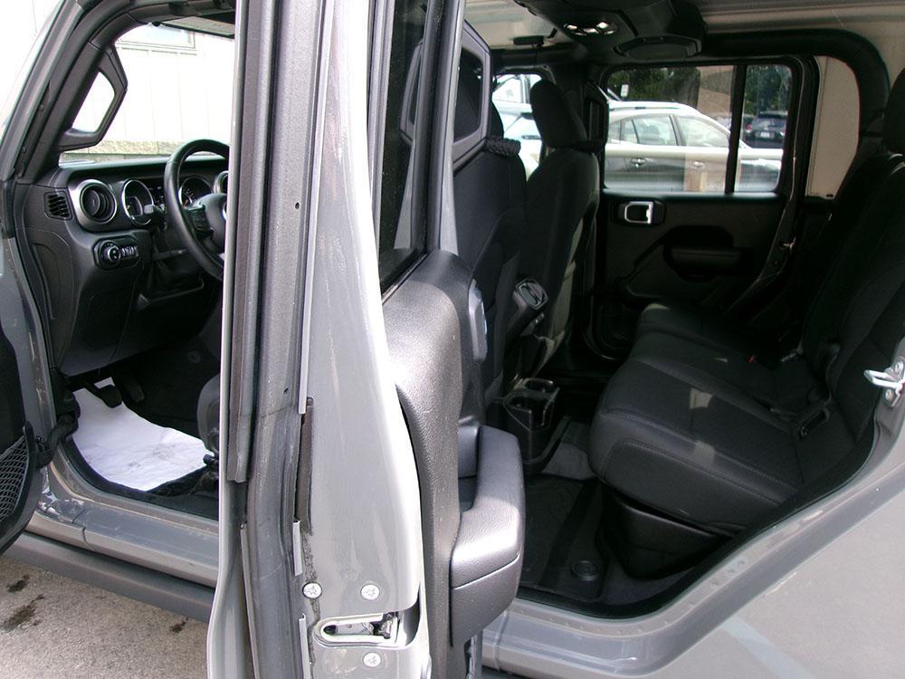 used 2021 Jeep Gladiator car