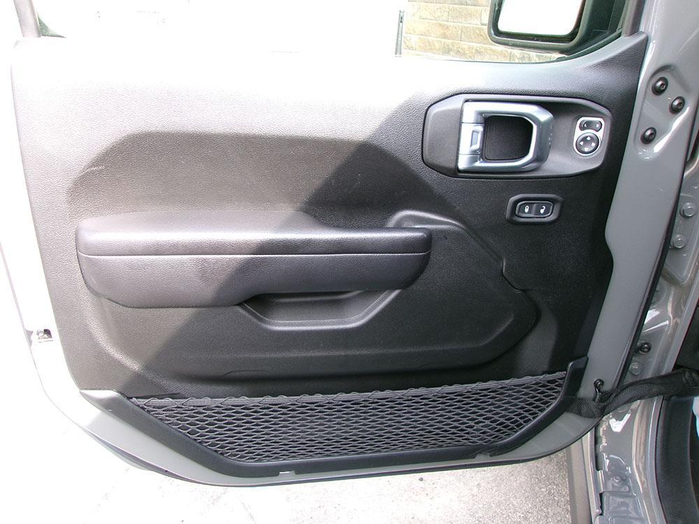 used 2021 Jeep Gladiator car