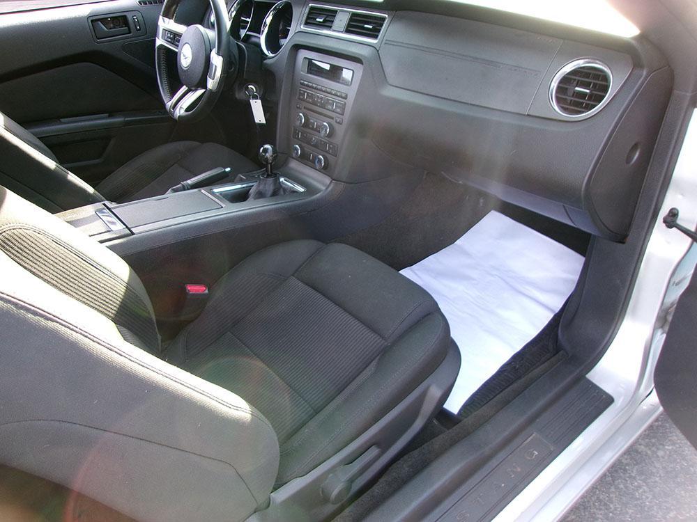 used 2014 Ford Mustang car